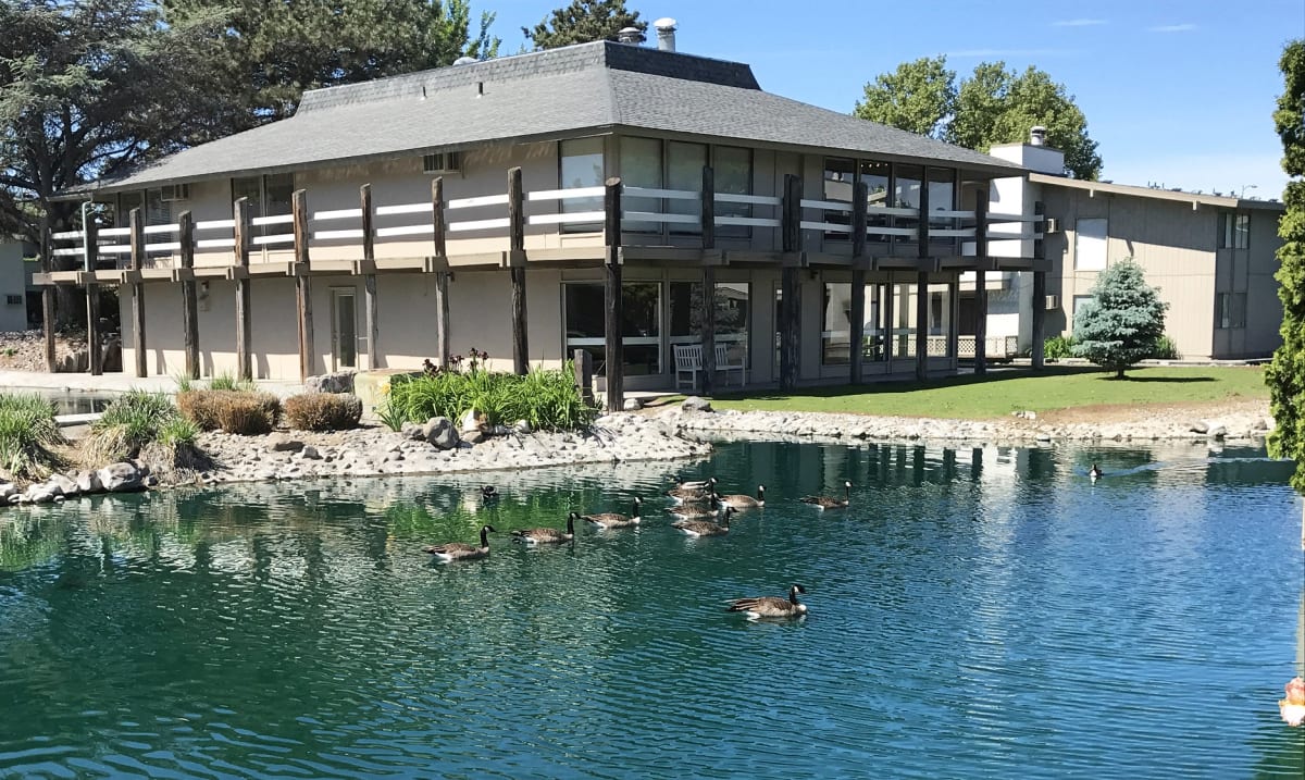 Apartments For Rent in Kennewick, WA Lakeside Photos